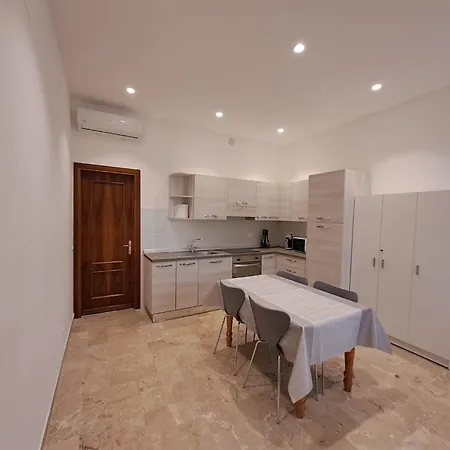 Nica Apartament La Spezia
